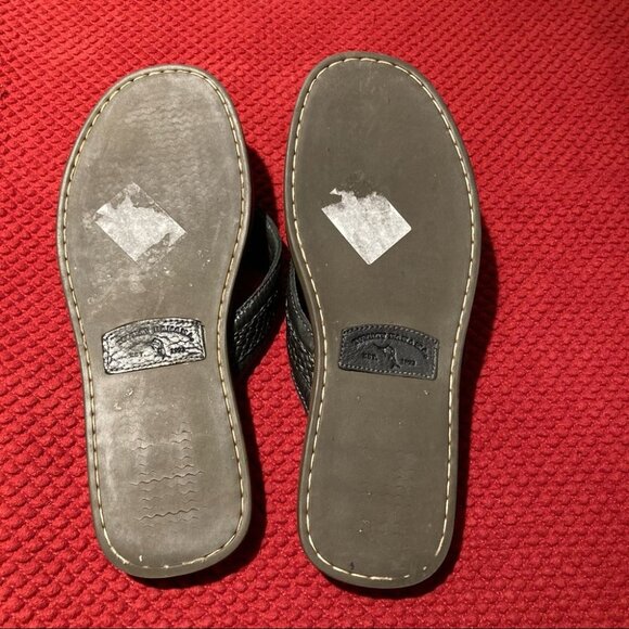 TOMMY BAHAMA Sz 10D Anchors Away Leather Thong Flip Flops Flat Shoes - Picture 6 of 11